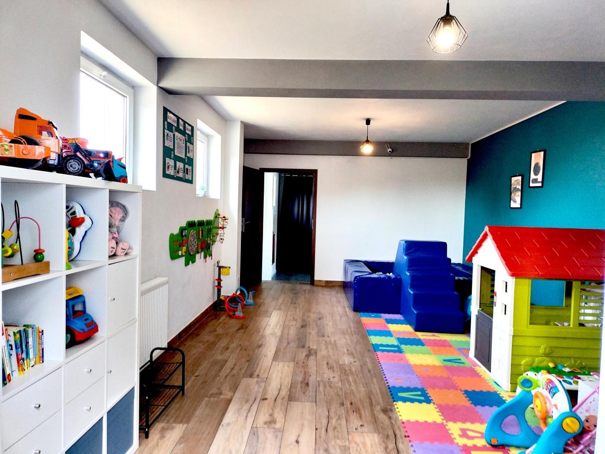 Agroturystyka Jodlowa - Rodzinne Apartamenty W Centrum Gor Swietokrzyskich - Sala Zabaw, Zwierzeta, Bilard Krajno-Zagorze Luaran gambar