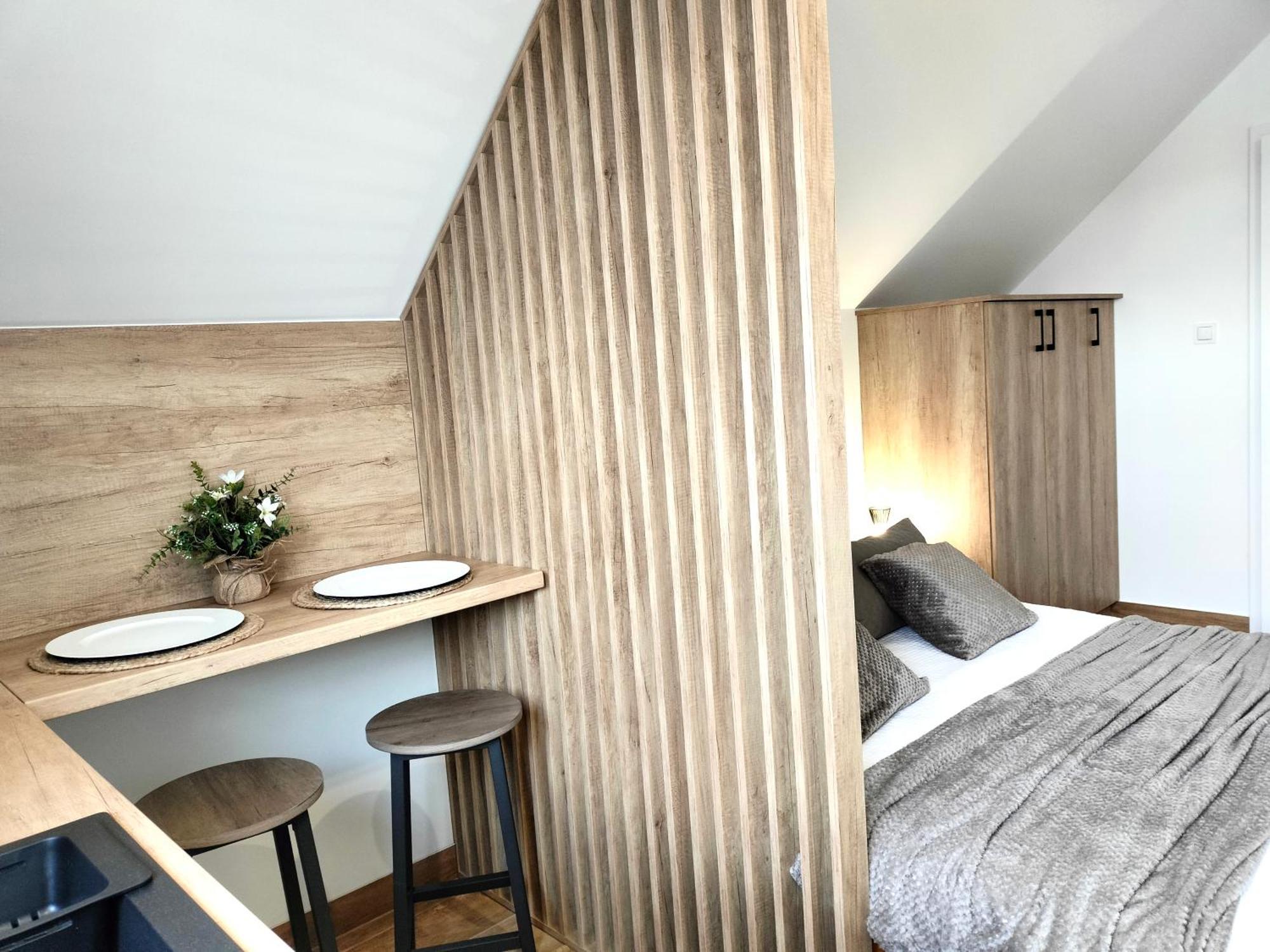 Agroturystyka Jodlowa - Rodzinne Apartamenty W Centrum Gor Swietokrzyskich - Sala Zabaw, Zwierzeta, Bilard Krajno-Zagorze Luaran gambar