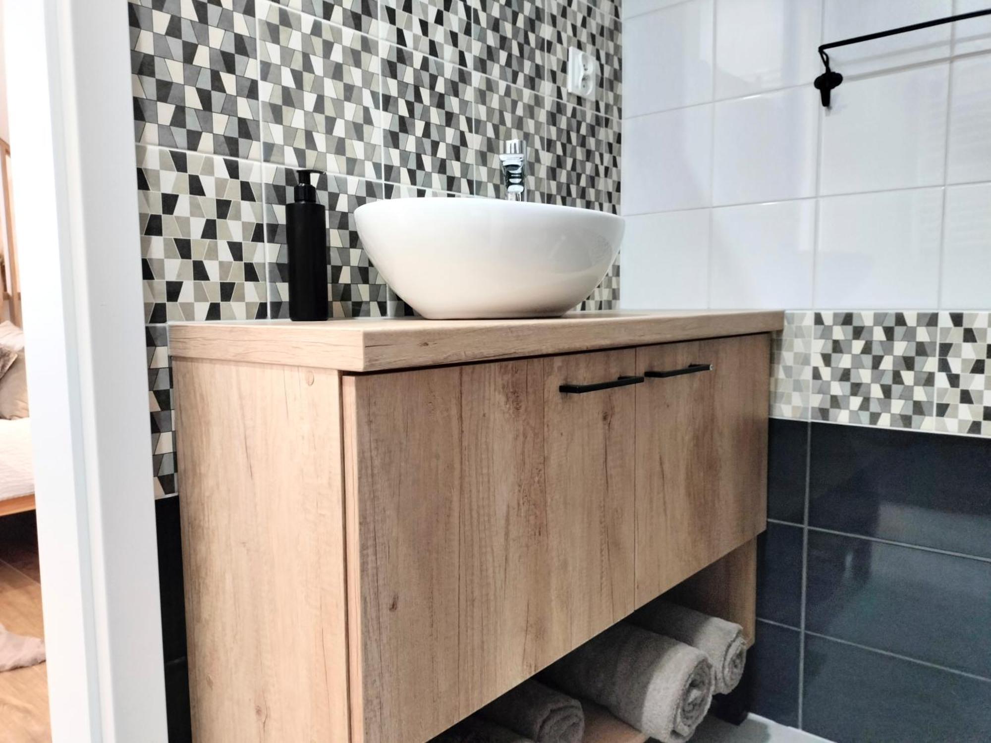 Agroturystyka Jodlowa - Rodzinne Apartamenty W Centrum Gor Swietokrzyskich - Sala Zabaw, Zwierzeta, Bilard Krajno-Zagorze Luaran gambar