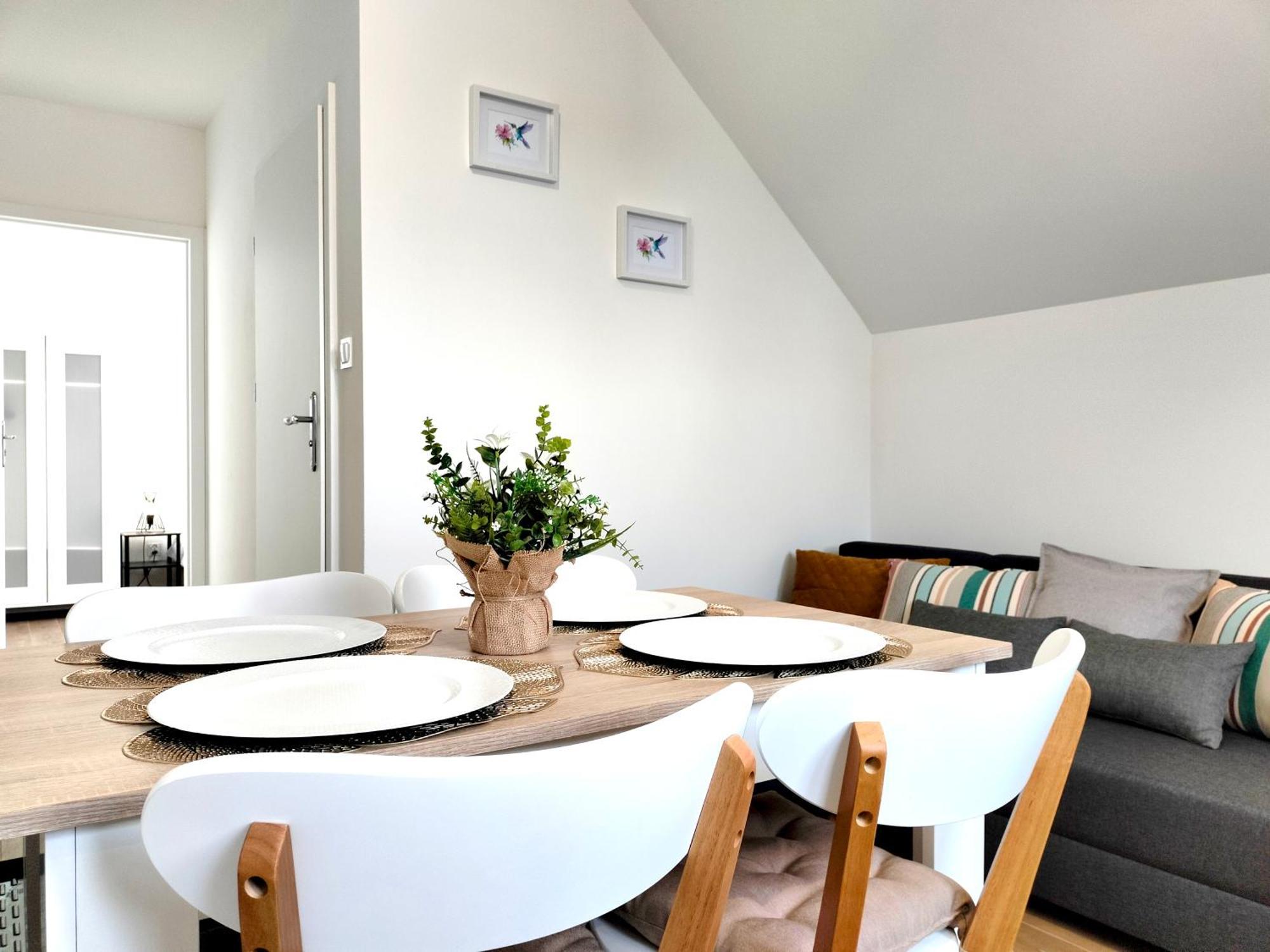 Agroturystyka Jodlowa - Rodzinne Apartamenty W Centrum Gor Swietokrzyskich - Sala Zabaw, Zwierzeta, Bilard Krajno-Zagorze Luaran gambar