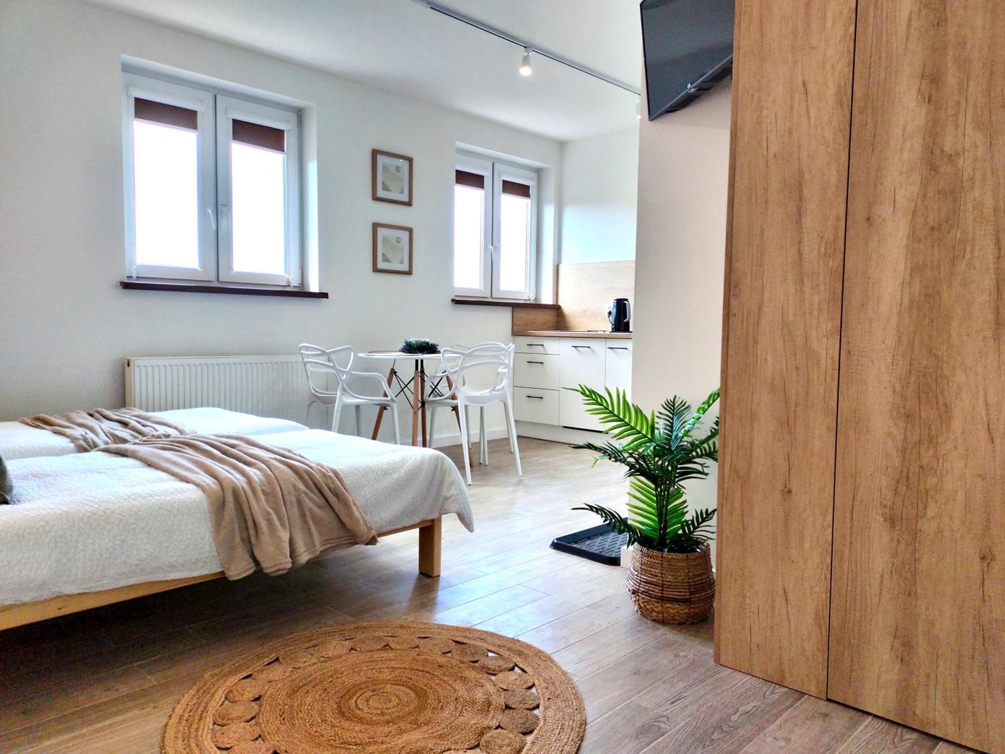 Agroturystyka Jodlowa - Rodzinne Apartamenty W Centrum Gor Swietokrzyskich - Sala Zabaw, Zwierzeta, Bilard Krajno-Zagorze Luaran gambar