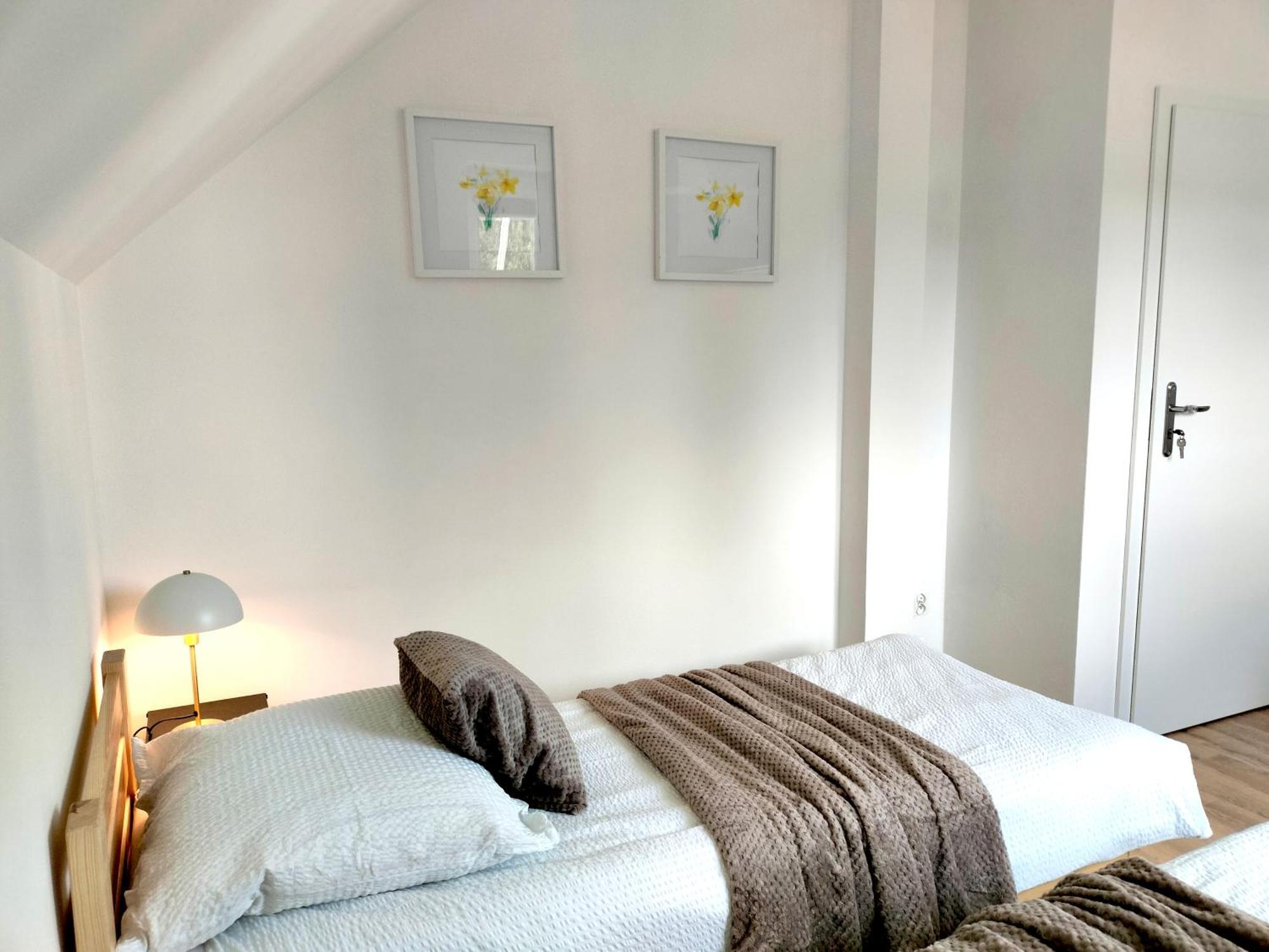Agroturystyka Jodlowa - Rodzinne Apartamenty W Centrum Gor Swietokrzyskich - Sala Zabaw, Zwierzeta, Bilard Krajno-Zagorze Luaran gambar